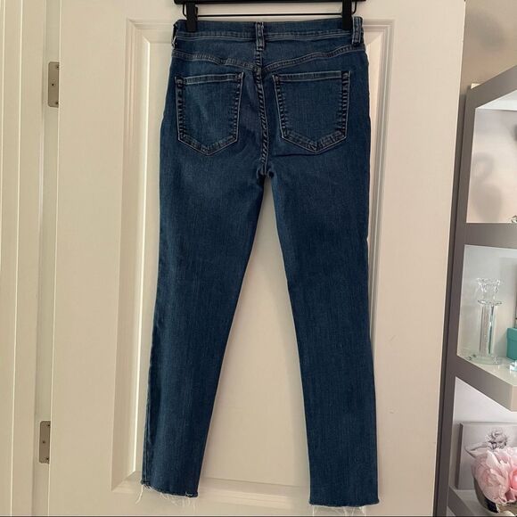 Free People Distressed Raw Hem Jeans Button Fly Size 28 - Picture 10 of 13